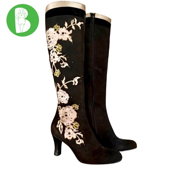 COLE HAAN BROWN SUEDE WITH IVORY SILK EMBROIDERY & BEADED HEELED BOOTS (6) - Picture 1 of 12